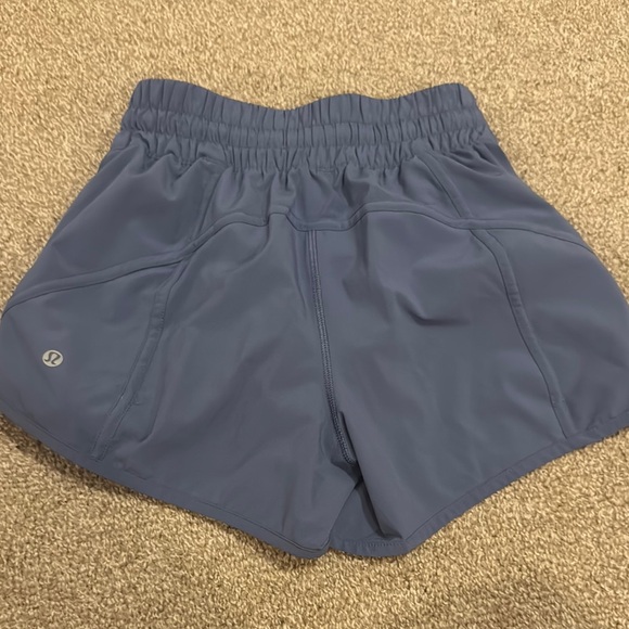 Lululemon Athletica Blue Athletic Shorts Lightweight Performance - Picture 1 of 3